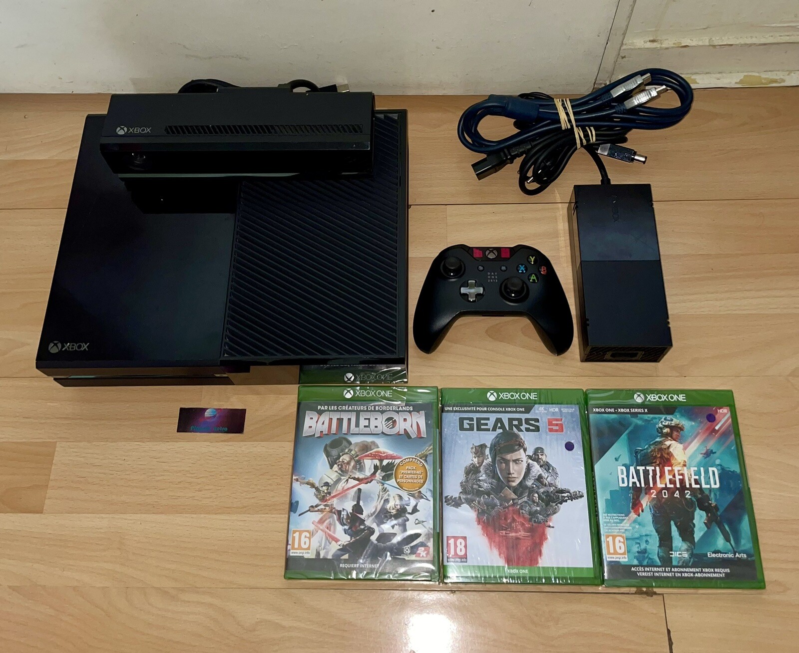 Console Xbox One - Edition Day One 2013 Kinect Loose Noire P